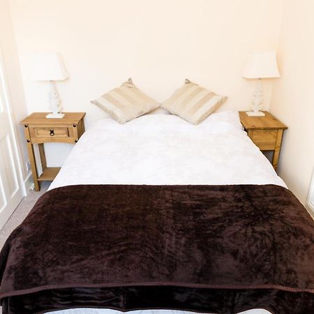 Stylish 2 Bedroom, City Centre Apartment Aberdeen Exterior photo